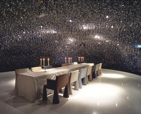 MARCEL WANDERS “PINNED UP”